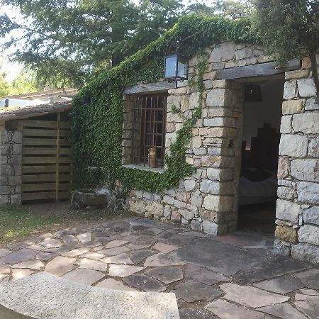Les Chambres Du Restaurant Le Castellaras - Teritoria ฟายองซ์ ภายนอก รูปภาพ