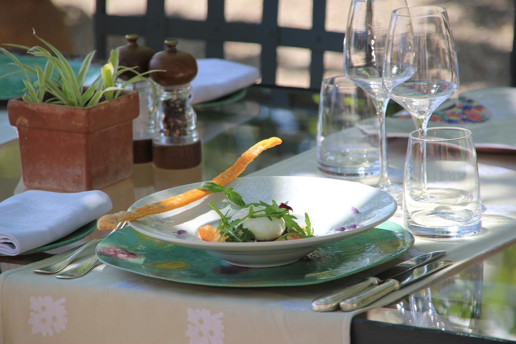 Les Chambres Du Restaurant Le Castellaras - Teritoria ฟายองซ์ ภายนอก รูปภาพ
