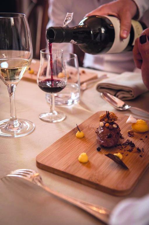Les Chambres Du Restaurant Le Castellaras - Teritoria ฟายองซ์ ภายนอก รูปภาพ